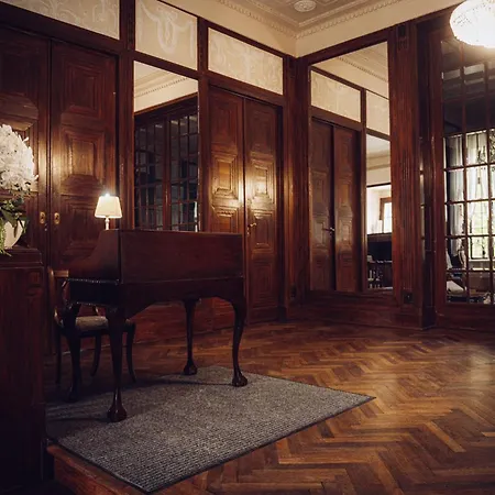 Отель Palac *